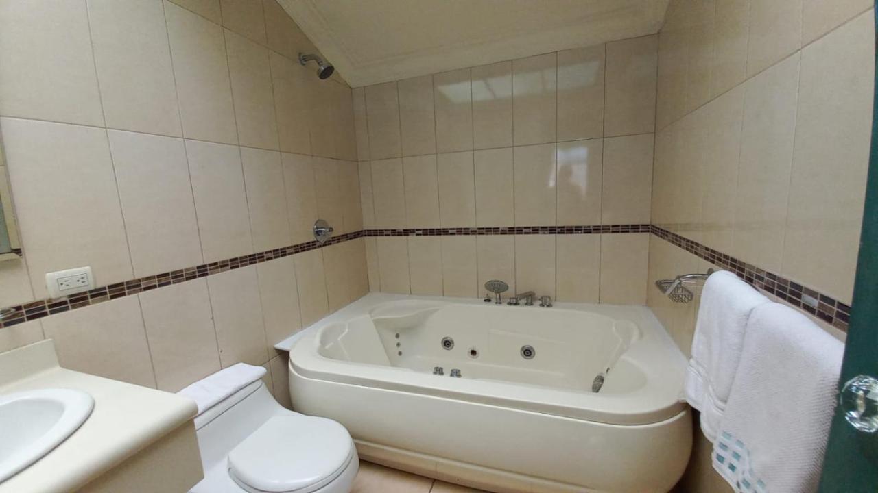 Hotel Ines Maria Cuenca Eksteriør billede